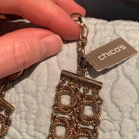 NWT Chico’s ornate Necklace - Picture 2 of 5